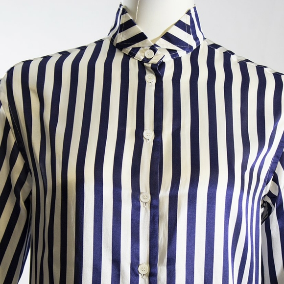 Burberry London navy  and white striped button up - Picture 9 of 9